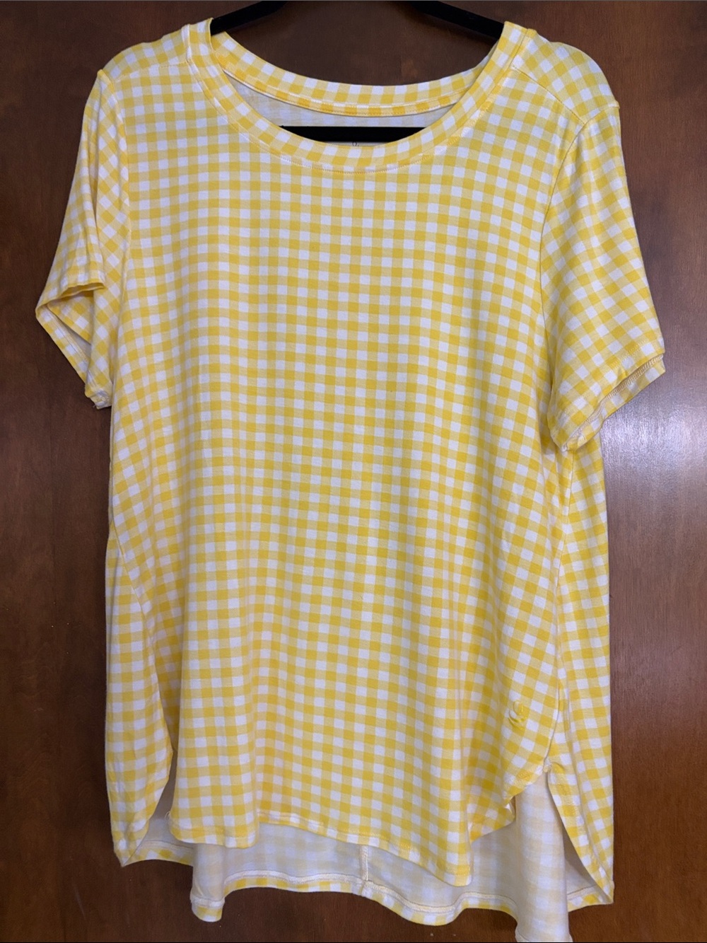 Cuddl Duds Yellow and White Gingham Short-Sleeve Top Large
